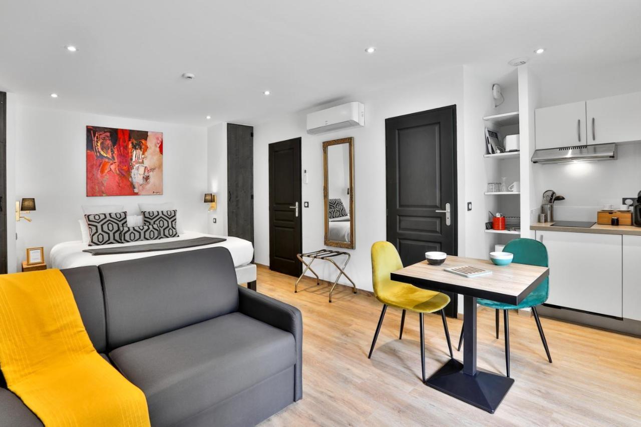 Boutique-Hotel Restaurant L'Atelier D'Epicure Logis Castels ภายนอก รูปภาพ