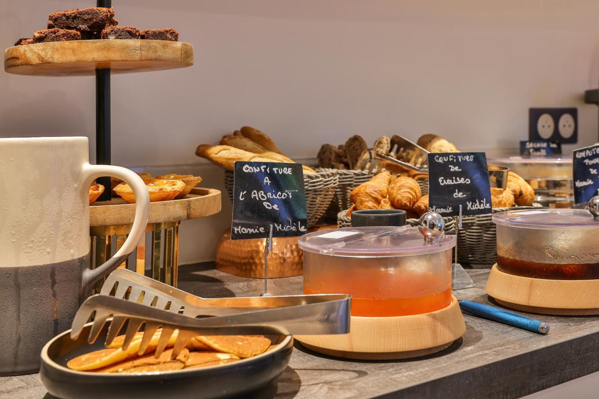 Boutique-Hotel Restaurant L'Atelier D'Epicure Logis Castels ภายนอก รูปภาพ