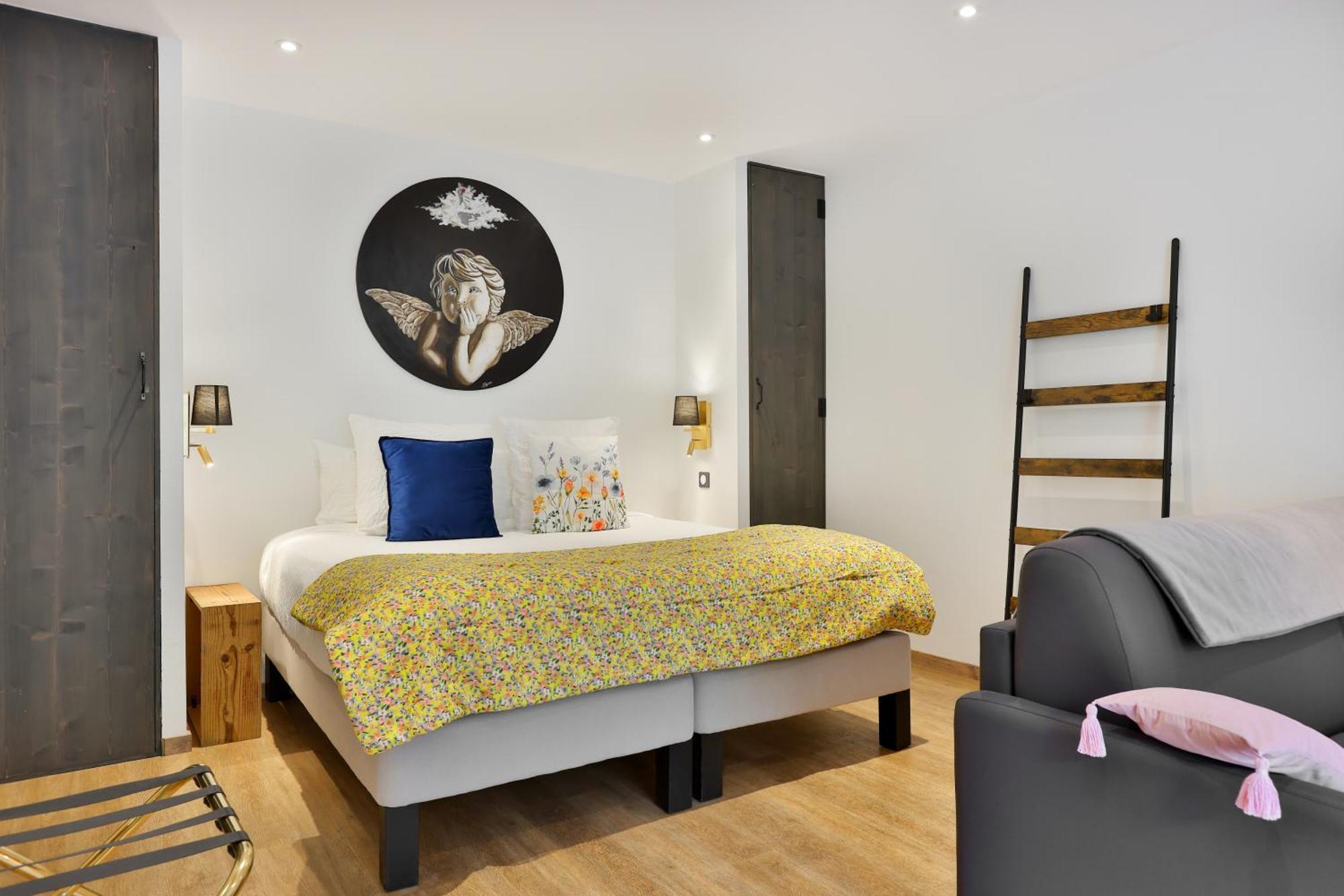 Boutique-Hotel Restaurant L'Atelier D'Epicure Logis Castels ภายนอก รูปภาพ